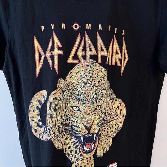 Def Leppard Pyromania by Goodie Two Sleeves 1983 United States Tour Tee Large - Picture 5 of 5